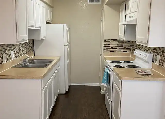 Property at 6760 Calmont Ave Unit 102, Fort Worth, TX, 76116, 1 bed, 1 bath, [object Object]