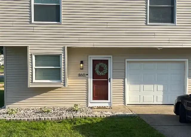 Property at 860 Postiy St NW Unit 860, North Canton, OH, 44720, 2 beds, 1.5 baths, [object Object]
