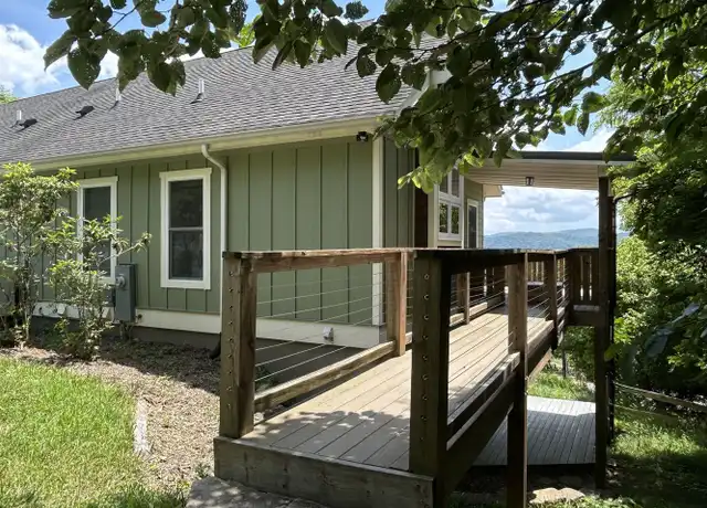 Property at 127 Sun Haven Ln, Boone, NC, 28607, 3 beds, 2 baths, [object Object]