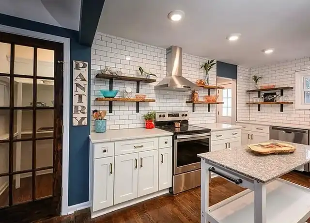 Property at 16823 Northview Dr Unit NA, Strongsville, OH, 44136, 3 beds, 2 baths, [object Object]