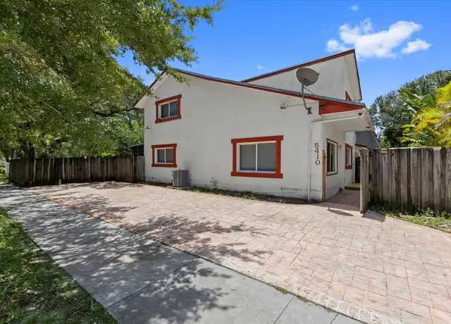 Property at 5410 SW 43rd Ter, Fort Lauderdale, FL, 33314, 3 beds, 2 baths, [object Object]