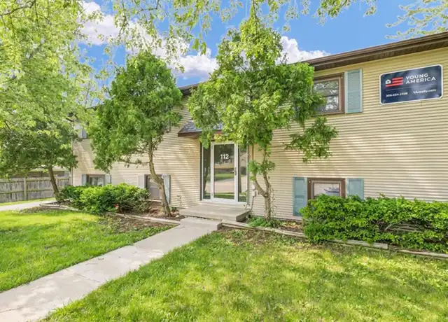 Property at 112 W Raab Rd Unit D, Normal, IL, 61761, 2 beds, 1 bath, [object Object]