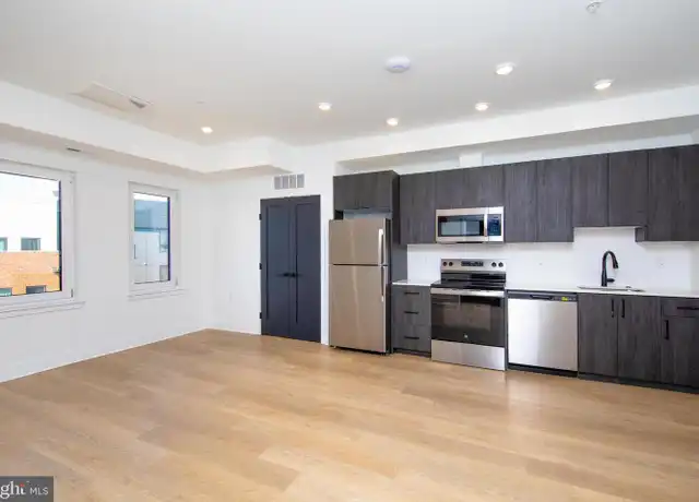 Property at 633 N 5th St Unit 101, Philadelphia, PA, 19123, 1 bed, 1 bath, [object Object]