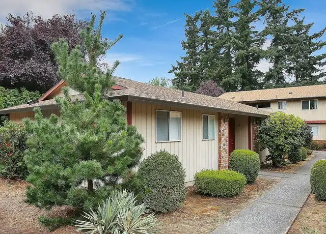 Property at Evergreen Gardens - 19213 SE Yamhill St, Portland, OR, 97233, 1 bed, 1 bath, [object Object]