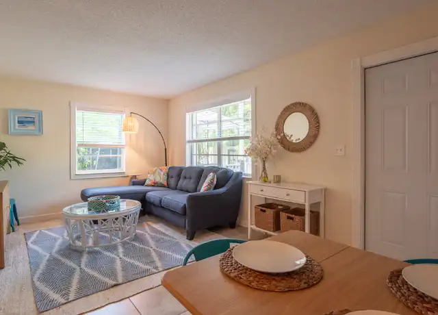 Property at 713 Penn St Unit 1, West Palm Beach, FL, 33401, 1 bed, 1 bath, [object Object]