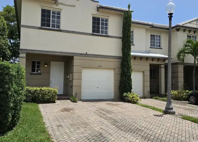 Property at 2014 Marsh Harbor Dr, Riviera Beach, FL, 33404, 3 beds, 2.5 baths, [object Object]