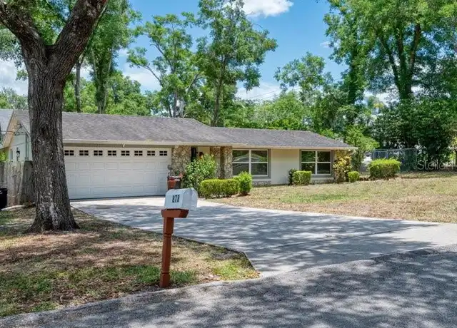 Property at 878 Evergreen Ave, Altamonte Springs, FL, 32701, 4 beds, 2 baths, [object Object]