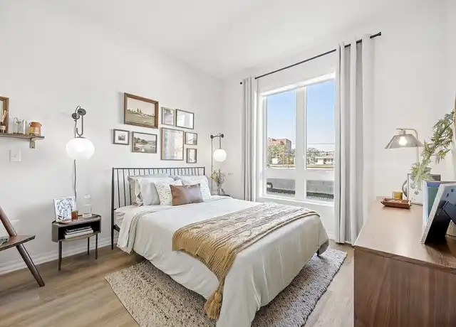 Property at The Brookliner - 5 Washington St, Brighton, MA, 02135, 2 beds, 2 baths, [object Object]