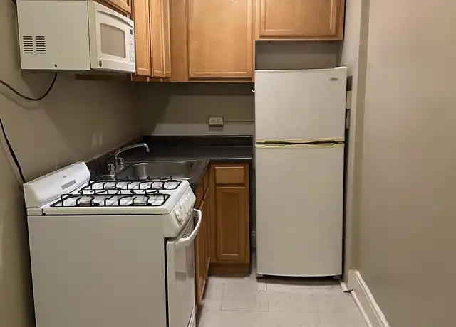 Property at 537 W Deming Pl Unit 106, Chicago, IL, 60614, 0 beds, 1 bath, [object Object]