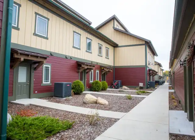 Property at 530 Silverleaf Dr, Whitefish, MT, 59937, 2 beds, 2.5 baths, [object Object]