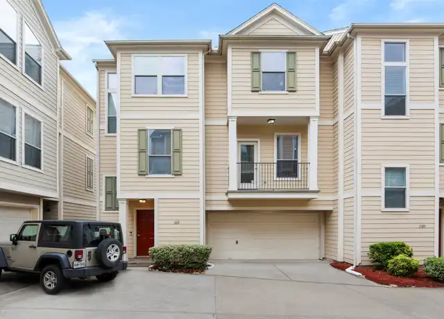 Property at 1211 Ennis St, Houston, TX, 77003, 2 beds, 2.5 baths, [object Object]