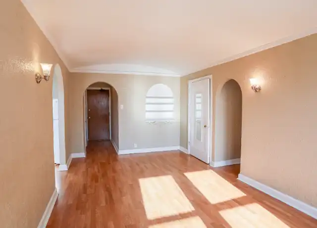 Property at 1061 W Rosemont Ave Unit 315, Chicago, IL, 60660, 0 beds, 1 bath, [object Object]