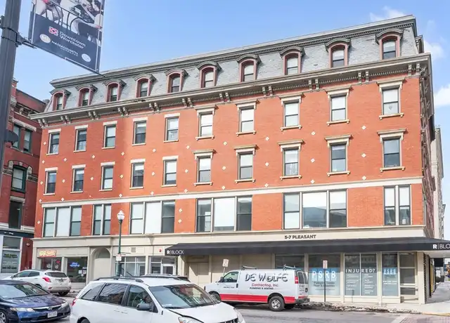 Property at 5 Pleasant St Unit 402, Worcester, MA, 01609, 1 bed, 1 bath, [object Object]