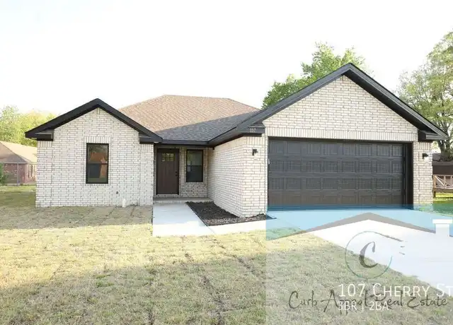 Property at 107 Cherry St, Brookland, AR, 72417, 3 beds, 2 baths, [object Object]