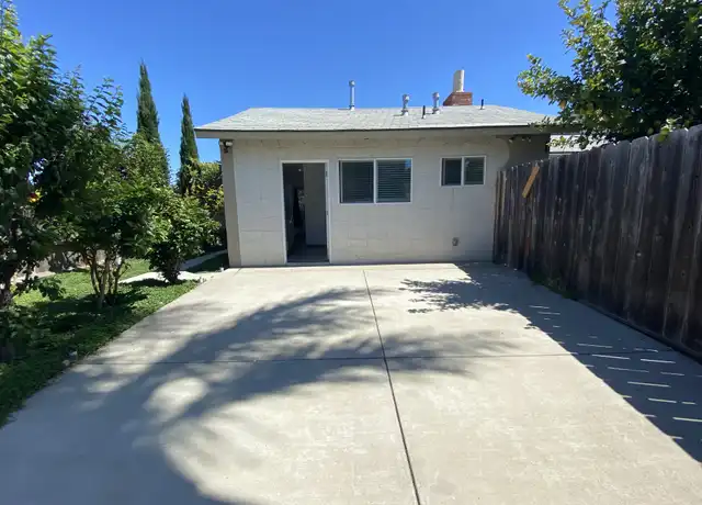 Property at 1100 Peach Ave, Lompoc, CA, 93436, 1 bed, 1 bath, [object Object]