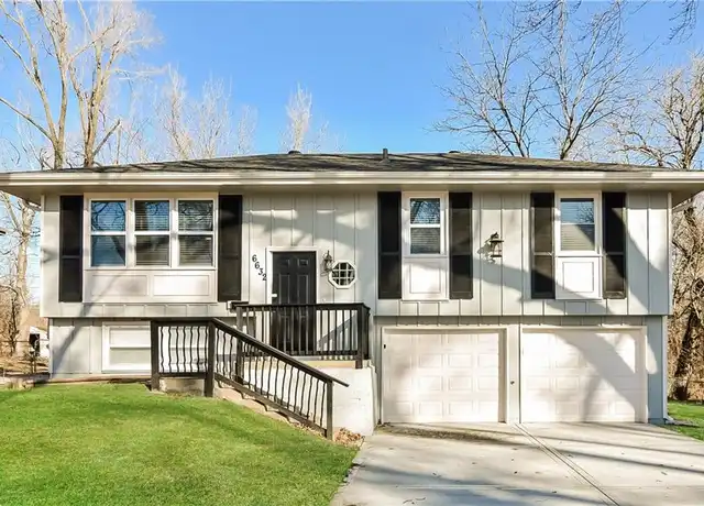 Property at 6632 E 134th St, Grandview, MO, 64030, 3 beds, 2.5 baths, [object Object]