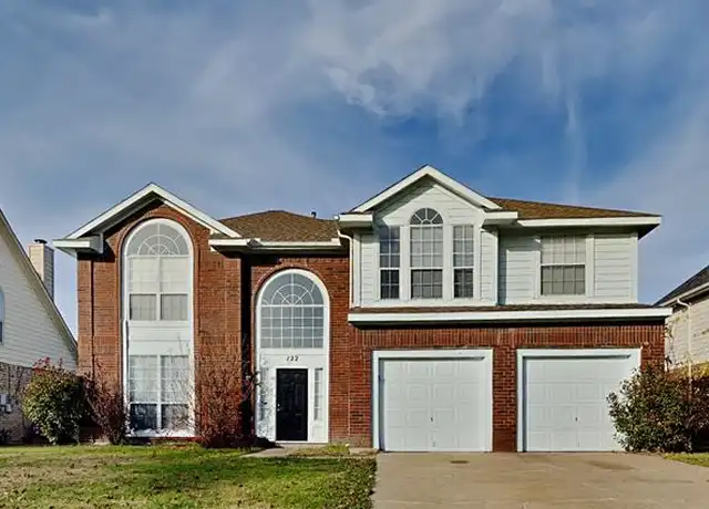 Property at 122 Starbridge Ln, Grand Prairie, TX, 75052, 4 beds, 2.5 baths, [object Object]