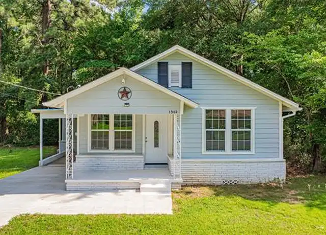 Property at 1502 E Birdsong St, Longview, TX, 75602, 2 beds, 1 bath, [object Object]