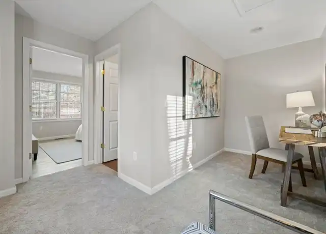 Property at 696 Hixville Rd Unit 2, Dartmouth, MA, 02747, 1 bed, 1.5 baths, [object Object]