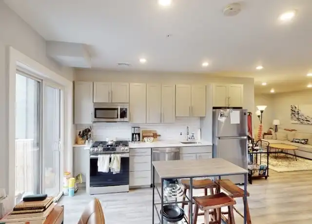 Property at 55 W Fifth St Unit 606, Boston, MA, 02127, 1 bed, 1 bath, [object Object]