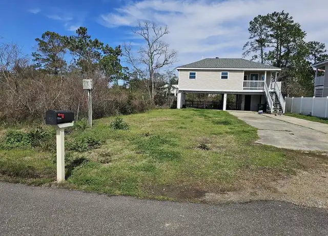 Property at 5048 Florida St, Bay Saint Louis, MS, 39520, 3 beds, 2 baths, [object Object]