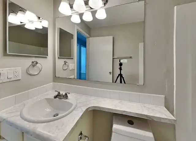 Property at 1815 S Genoa St, Aurora, CO, 80017, 3 beds, 1.5 baths, [object Object]