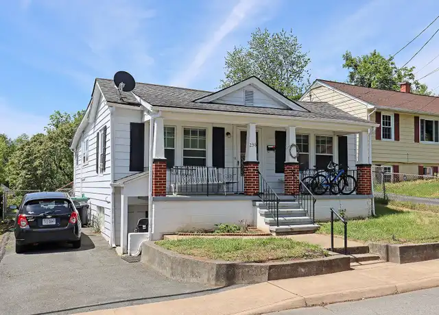 Property at 236 Hartmans Mill Rd, Charlottesville, VA, 22902, 3 beds, 1 bath, [object Object]