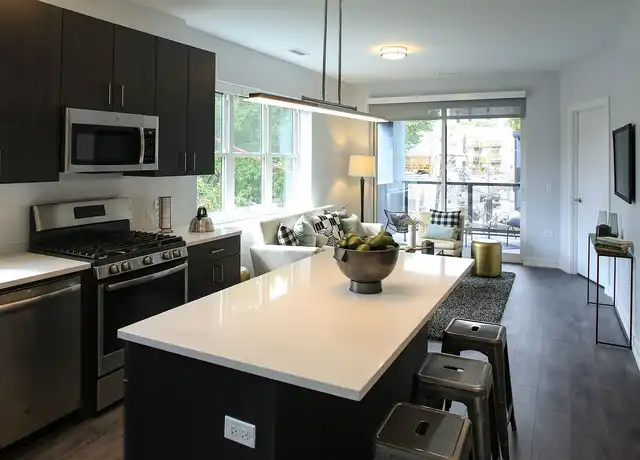 Property at Duet - 909 W Montana St, Chicago, IL, 60614, 1 bed, 1 bath, [object Object]