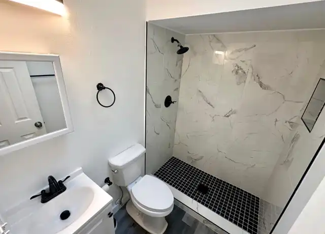 Property at 933 Bryan Ct, Longwood, FL, 32750, 2 beds, 1 bath, [object Object]