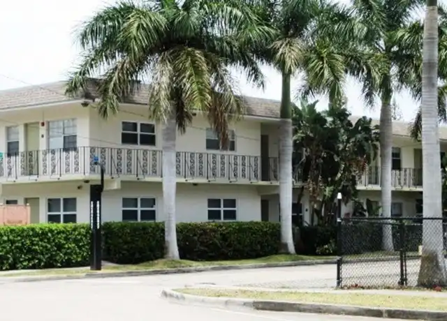 Property at 1235 S 21st Ave Unit 213, Hollywood, FL, 33020, 1 bed, 1 bath, [object Object]