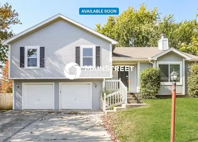 Property at 2924 Spring Garden St, Leavenworth, KS, 66048, 3 beds, 2.5 baths, [object Object]