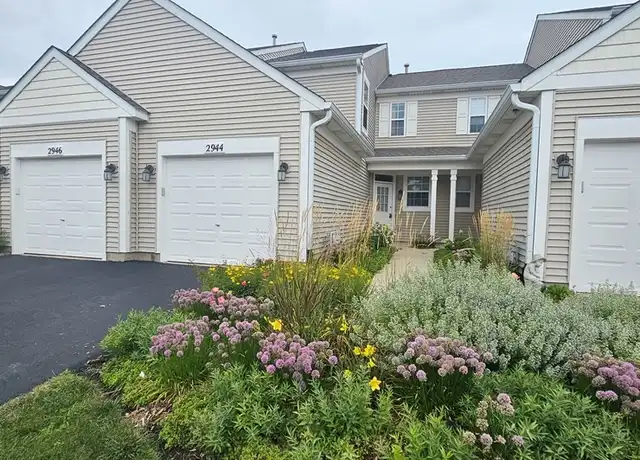 Property at 2944 White Thorn Cir, Naperville, IL, 60564, 2 beds, 2.5 baths, [object Object]