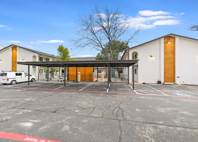 Property at Delta Apartments - 2208 Del Curto Rd, Austin, TX, 78704, 1 bed, 1 bath, [object Object]