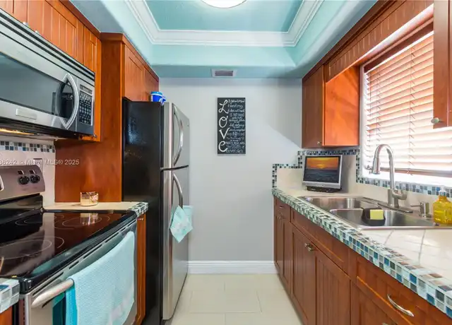 Property at 8500 SW 109th Ave Unit 6-221, Miami, FL, 33173, 1 bed, 1.5 baths, [object Object]
