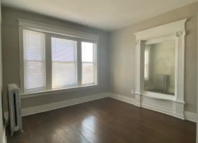 Property at 6500 S Cottage Grove Ave Unit 3, Chicago, IL, 60637, 3 beds, 1 bath, [object Object]