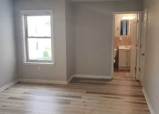 Property at 1621 W Oxford St Unit C, Philadelphia, PA, 19121, 1 bed, 1 bath, [object Object]