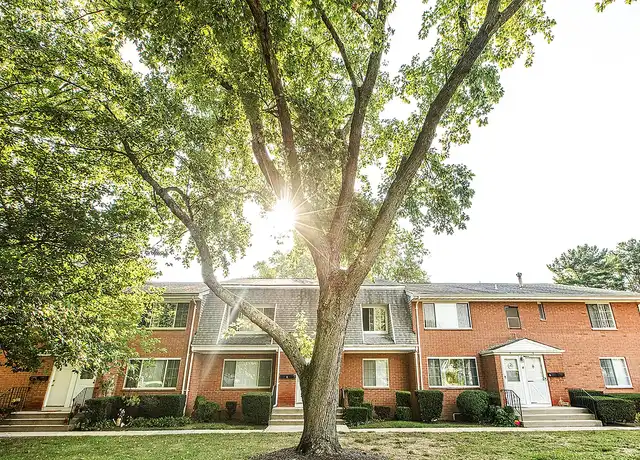 Property at Homestead Gardens Apartments - 1 Garden Pl, Spring Lake, NJ, 07762, 2 beds, 1 bath, [object Object]