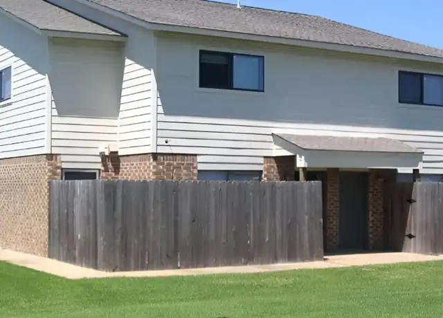 Property at 2801 Longmire Dr Unit A, College Station, TX, 77845, 2 beds, 1.5 baths, [object Object]