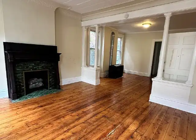 Property at 384 8th St Unit 1, Troy, NY, 12180, 3 beds, 1 bath, [object Object]