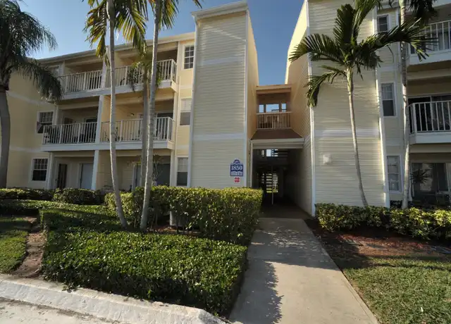 Property at 1850 Charlesmont Dr #126, Indialantic, FL, 32903, 1 bed, 1 bath, [object Object]