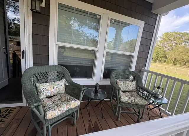 Property at 1820 NE 152nd Ct, Silver Springs, FL, 34488, 2 beds, 2 baths, [object Object]