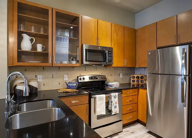Property at Richmond at Uptown - 5455 Richmond Ave, Houston, TX, 77056, 2 beds, 2 baths, [object Object]