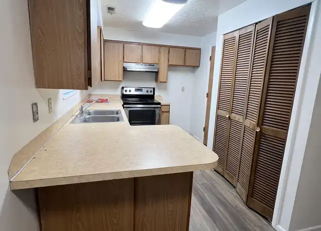 Property at 1 E 400 N, Logan, UT, 84321, 3 beds, 1.5 baths, [object Object]