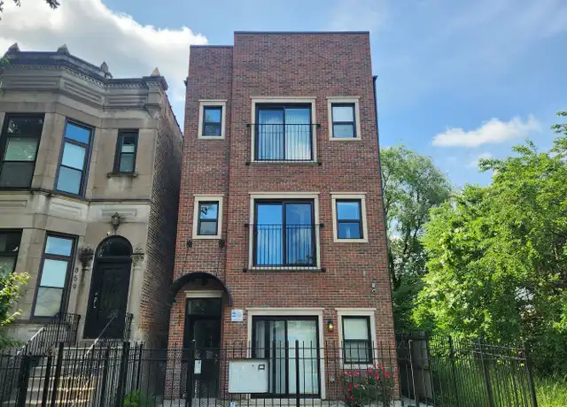 Property at 857 E 63rd St Unit 2, Chicago, IL, 60637, 3 beds, 2 baths, [object Object]