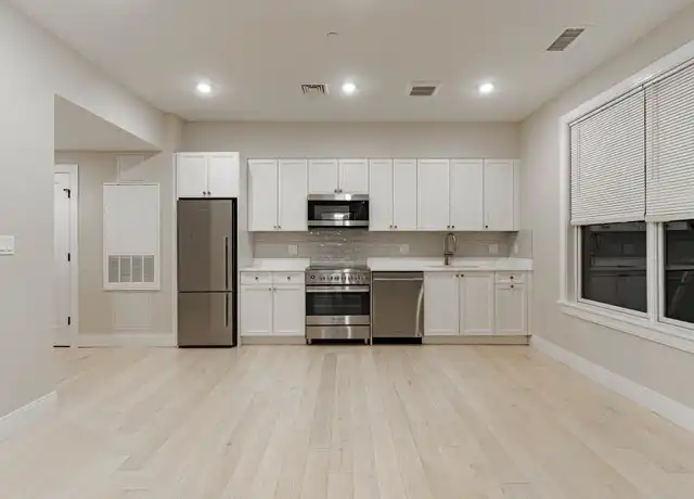 Property at 197 Green St Unit 304, Jamaica Plain, MA, 02130, 0 beds, 1 bath, [object Object]