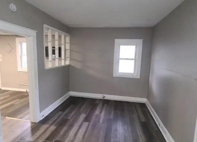 Property at 102 Grand St, Lockport, NY, 14094, 2 beds, 1 bath, [object Object]