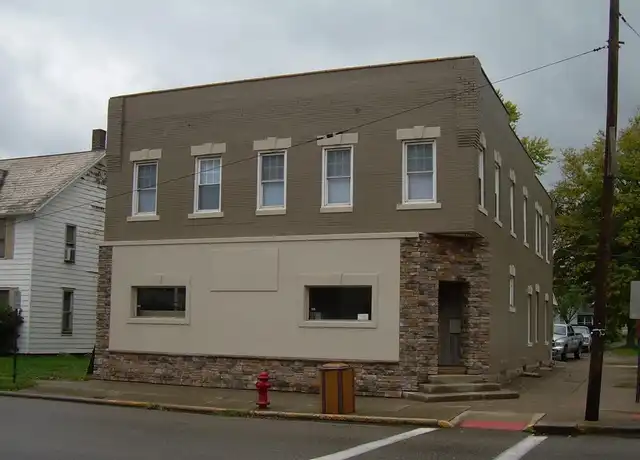 Property at 100 S Wooster Ave Apt 2, Strasburg, OH, 44680, 1 bed, 1 bath, [object Object]