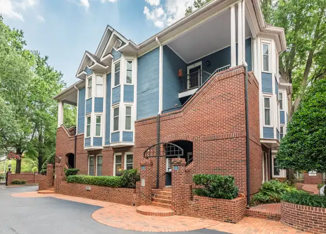 Property at 237 New Bern Pl, Raleigh, NC, 27601, 2 beds, 2 baths, [object Object]