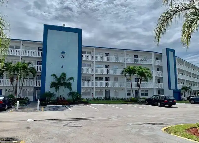 Property at 4012 Exeter a, Boca Raton, FL, 33434, 2 beds, 1.5 baths, [object Object]