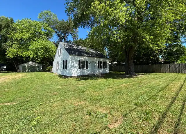 Property at 4819 S Fremont Ave, Springfield, MO, 65804, 2 beds, 1 bath, [object Object]